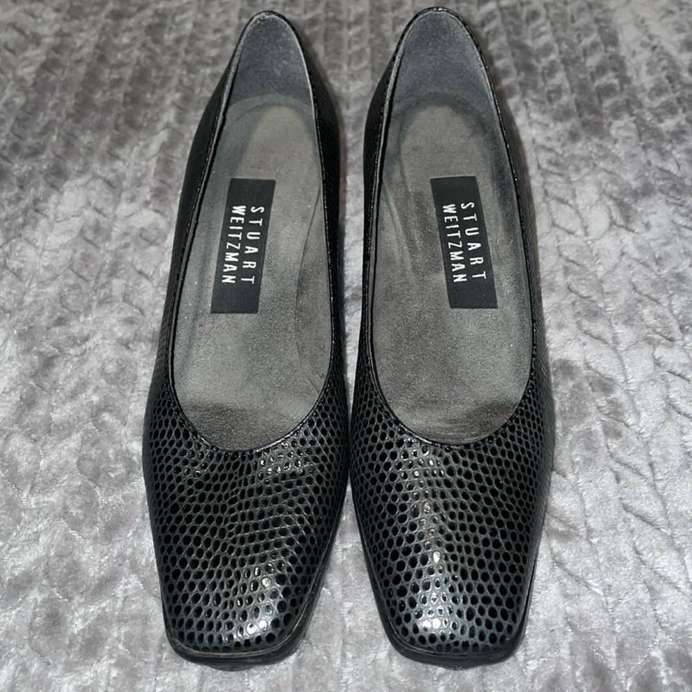Stuart Weitzman Elegant Black Leather‎ Women's Block/Chunky Heels. Size 6.